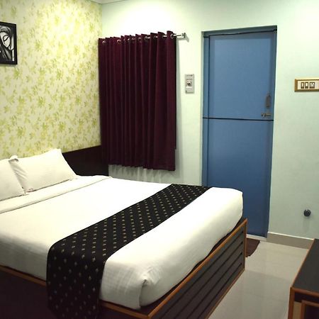 Hotel Apple Park Annexe Tiruchirappalli Exterior foto