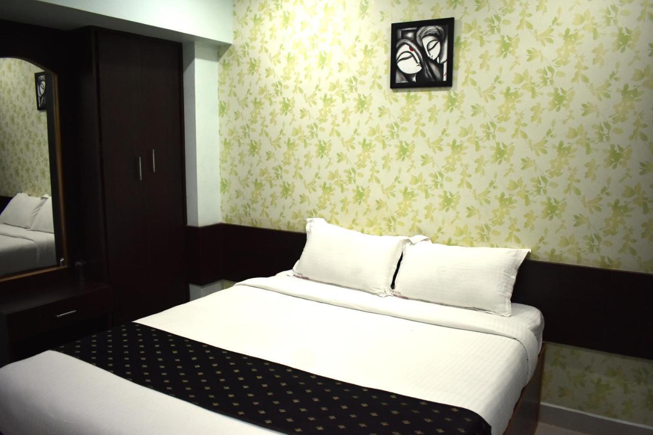 Hotel Apple Park Annexe Tiruchirappalli Exterior foto